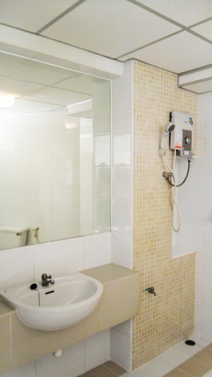 バンコク都 タナパ プレイスモーテル 部屋 写真